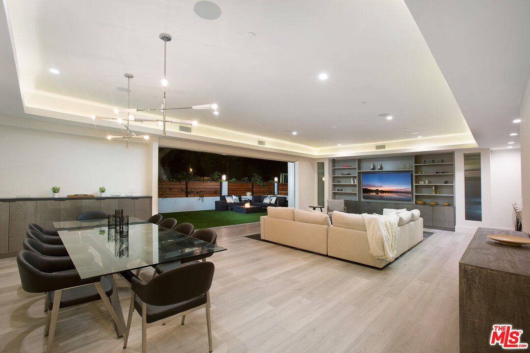 Квартира, 43 м², 2 595 000$ — FAKTOR